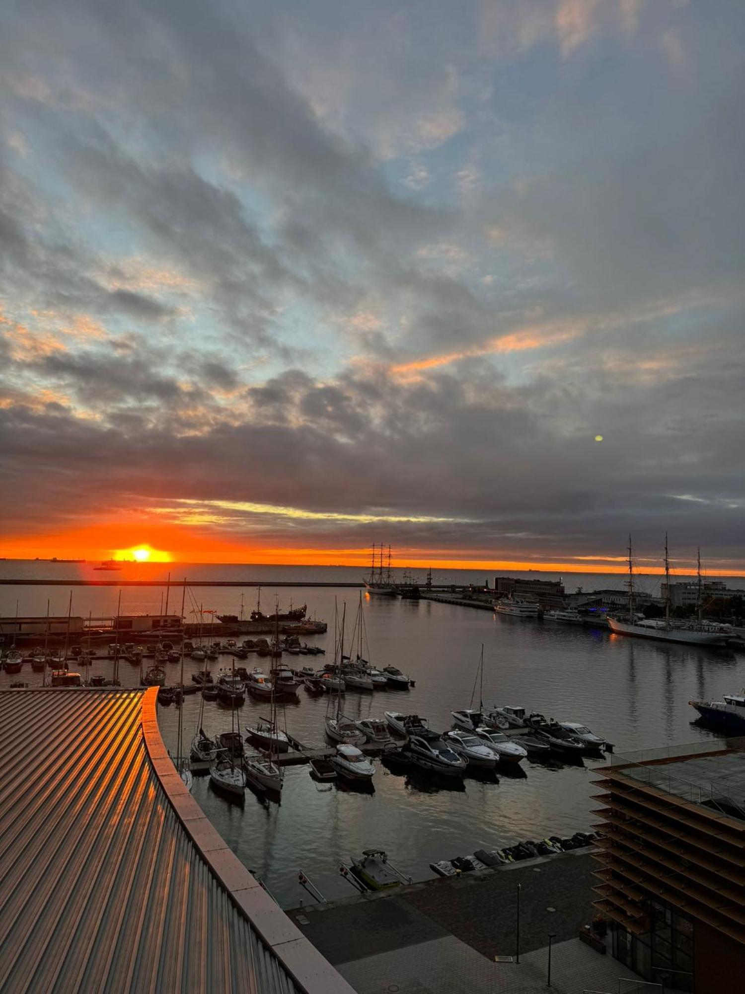 Sea Towers Gdynia Apartament Z Widokiem Na Morze Buitenkant foto